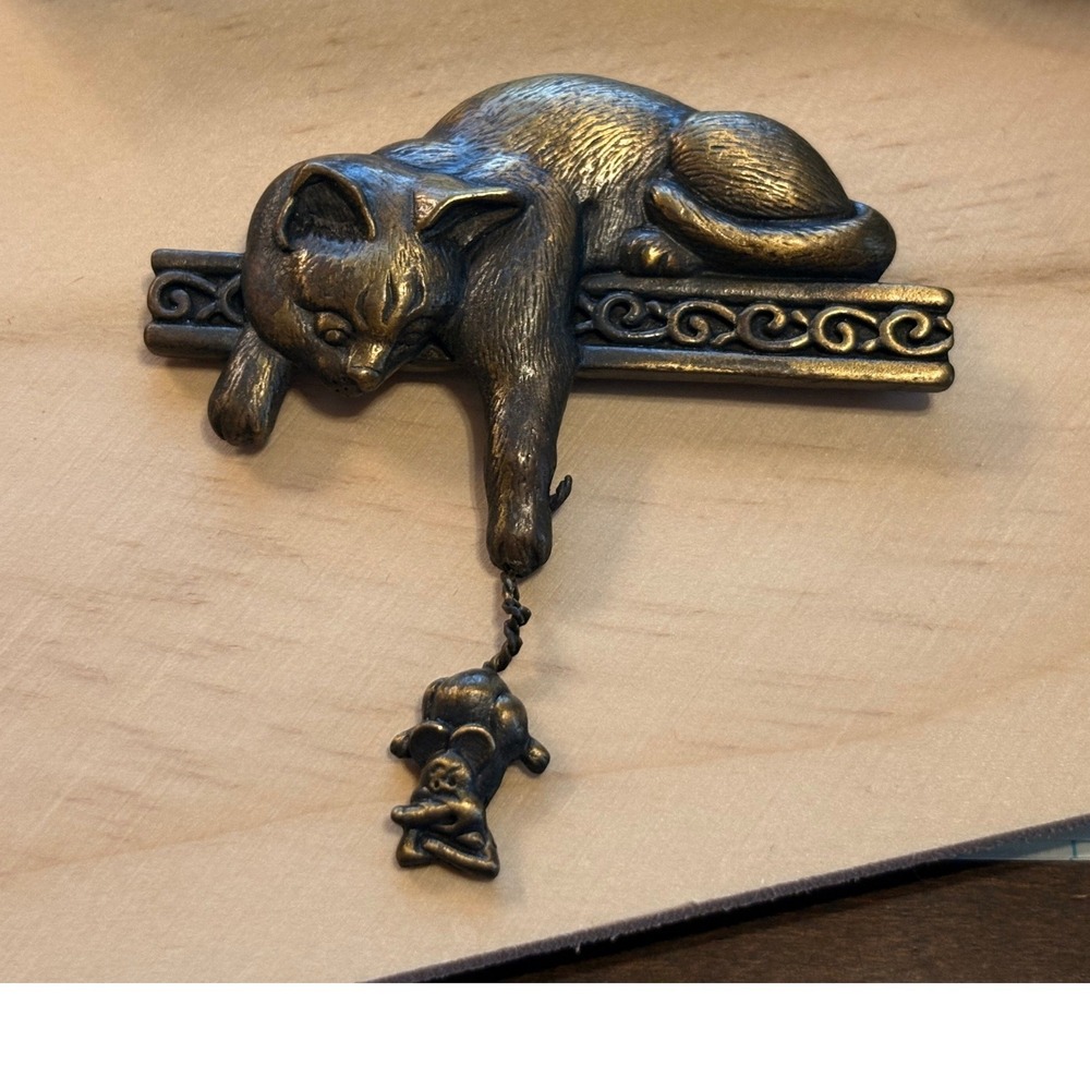 Vintage JJ Jonette Cat and Mouse Ledge Brooch Pewter Tone Articulated Dangle